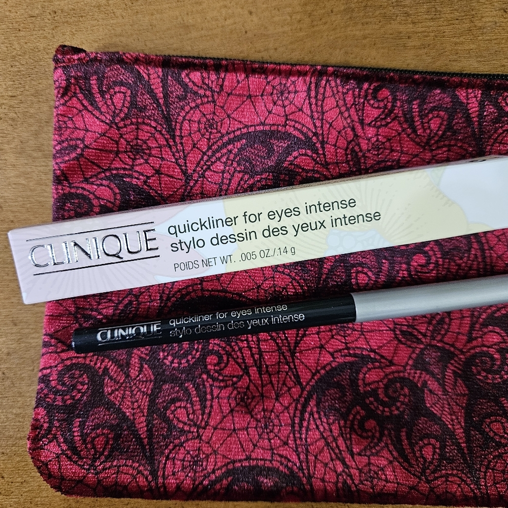 Clinique quickliner for eyes + Ipsy Halloween makeup bag